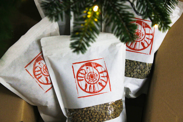 THE FESTIVE SELECTION BOX | 5 x 1kg Mixed Origins & Processes